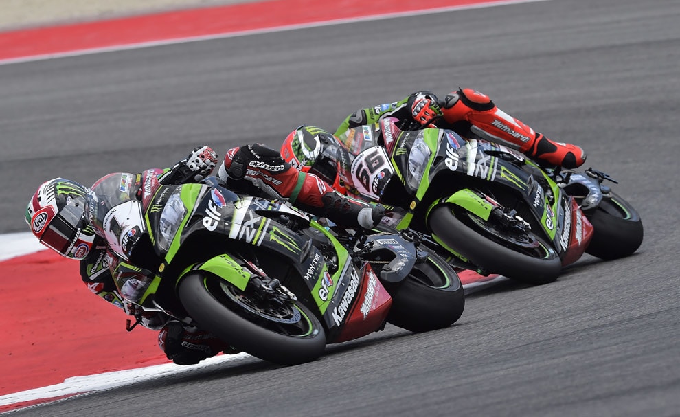 Superbike a Misano: Rea, doppietta da mondiale. Giugliano sul podio