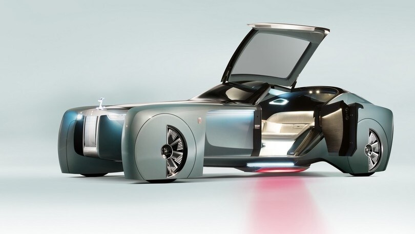 Rolls-Royce Vision Next 100, per i milionari del futuro