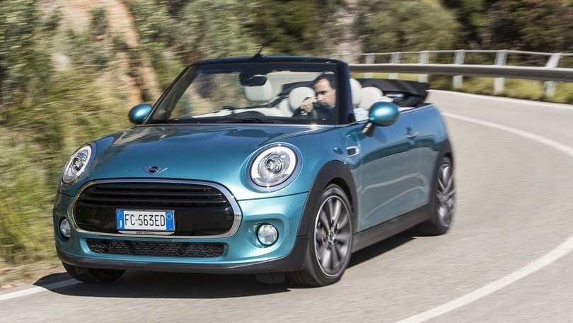 Mini Cabrio Cooper D La Prova Doppia Linglesina Ha Perso La