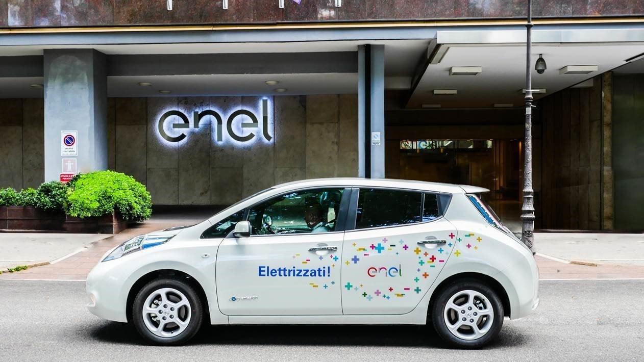 Nissan Leaf Enel Edition, una partnership elettrica