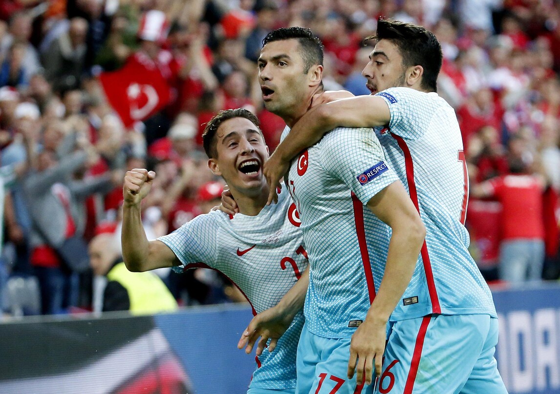 Euro 2016, Repubblica Ceca-Turchia 0-2: Burak e Tufan gol, Terim spera