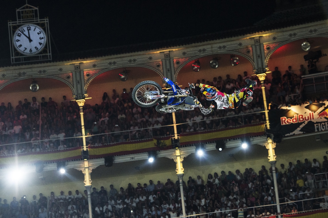 Red Bull X-Fighters compie 15 anni a Madrid