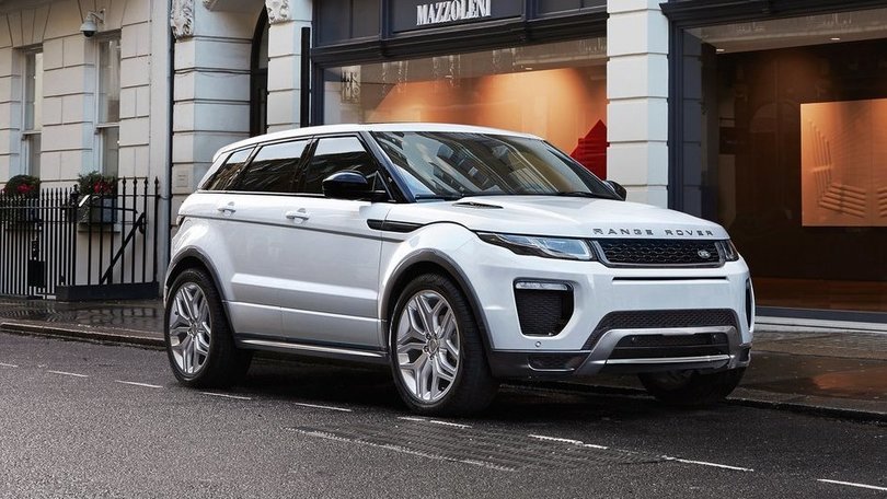 Effetto Brexit, i titoli automobilistici crollano