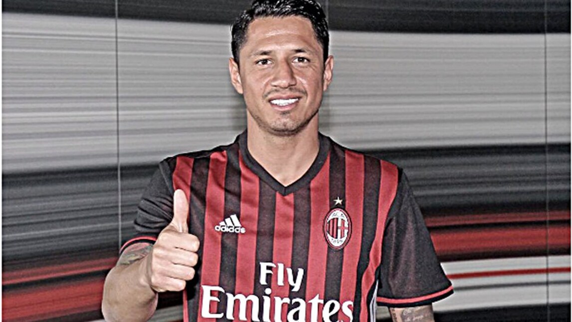 Milan, Lapadula firma fino al 2021: «Felice della mia scelta»