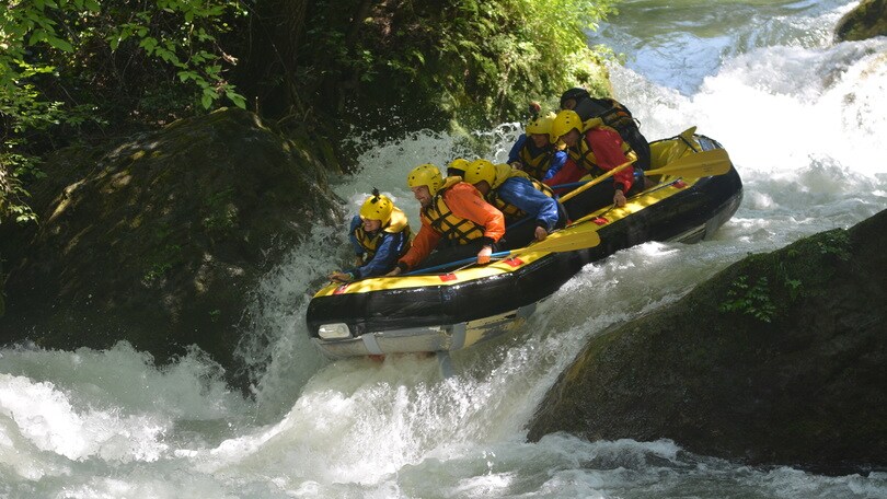 Rafting, andrenalina e divertimento alla cascata delle Marmore