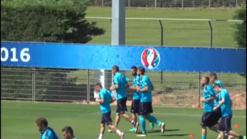 Euro 2016: De Rossi verso il forfait
