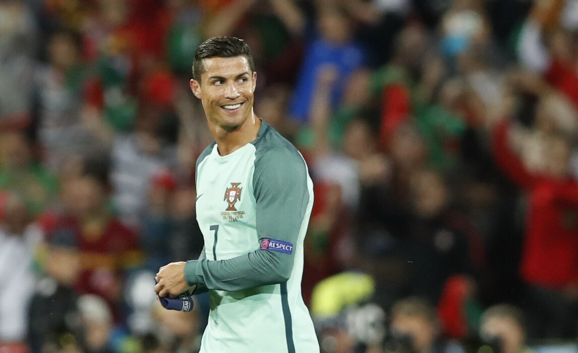 Euro 2016: Lewandowski contro Ronaldo, i bookie premiano CR7