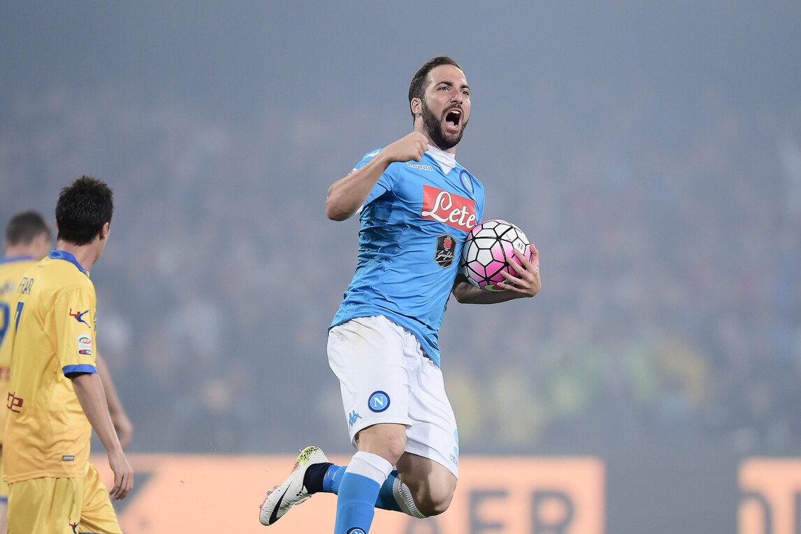 Calciomercato Napoli, fratello Higuain: «Atletico Madrid? E' tra le big che possono permetterselo»