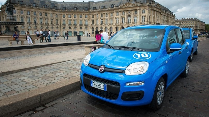La Fiat Pandazzurri arriva al Nouveau Stade di Bordeaux