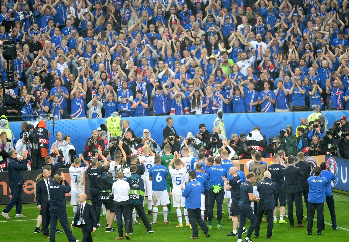 L'Islanda saluta il sogno europeo: l'abbraccio con i tifosi