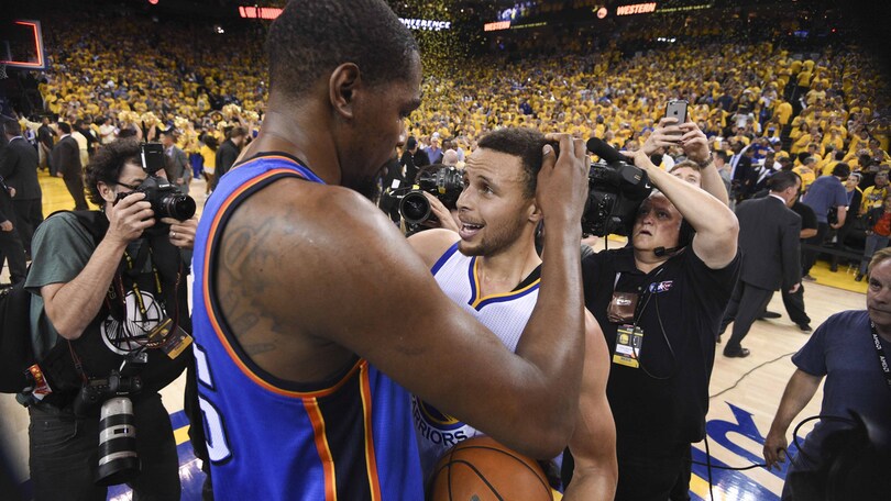 Basket NBA, Durant ha scelto: giocherà con Curry!