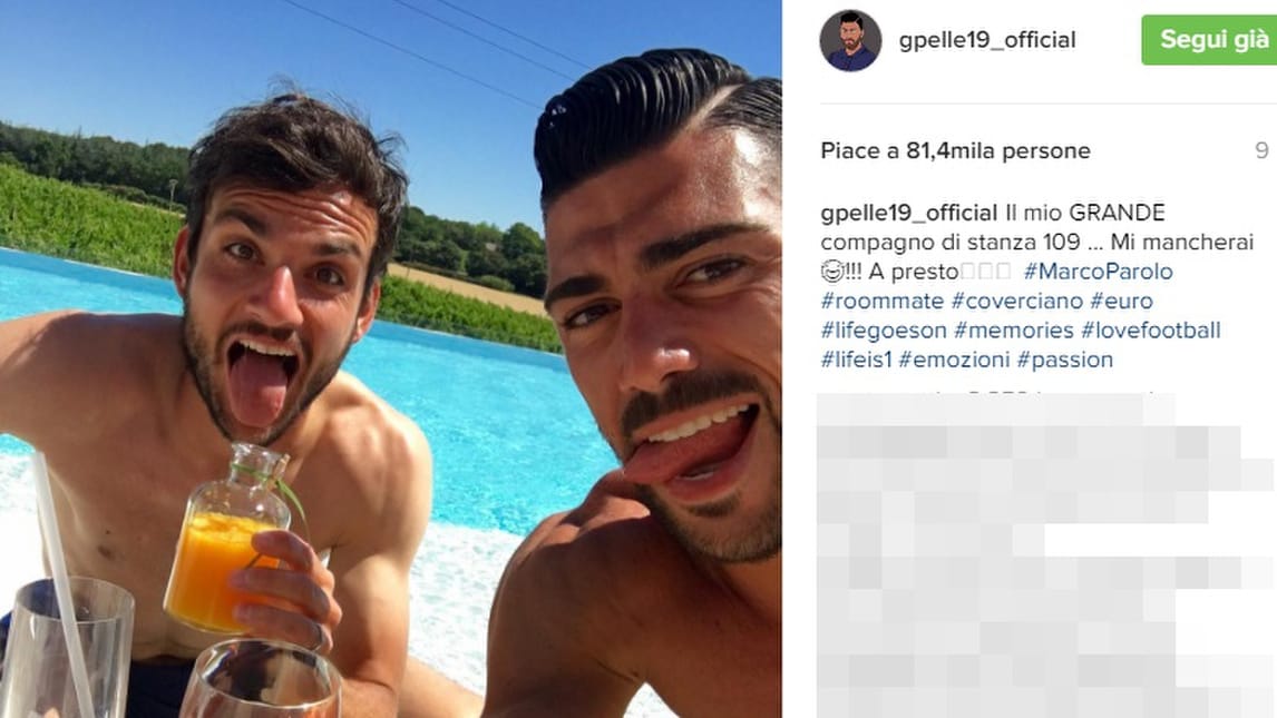 Pellè, il rigore non fa più male: linguaccia con Parolo in piscina
