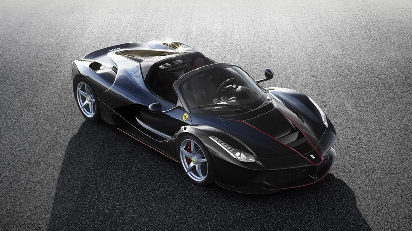 Ferrari LaFerrari "spider": foto