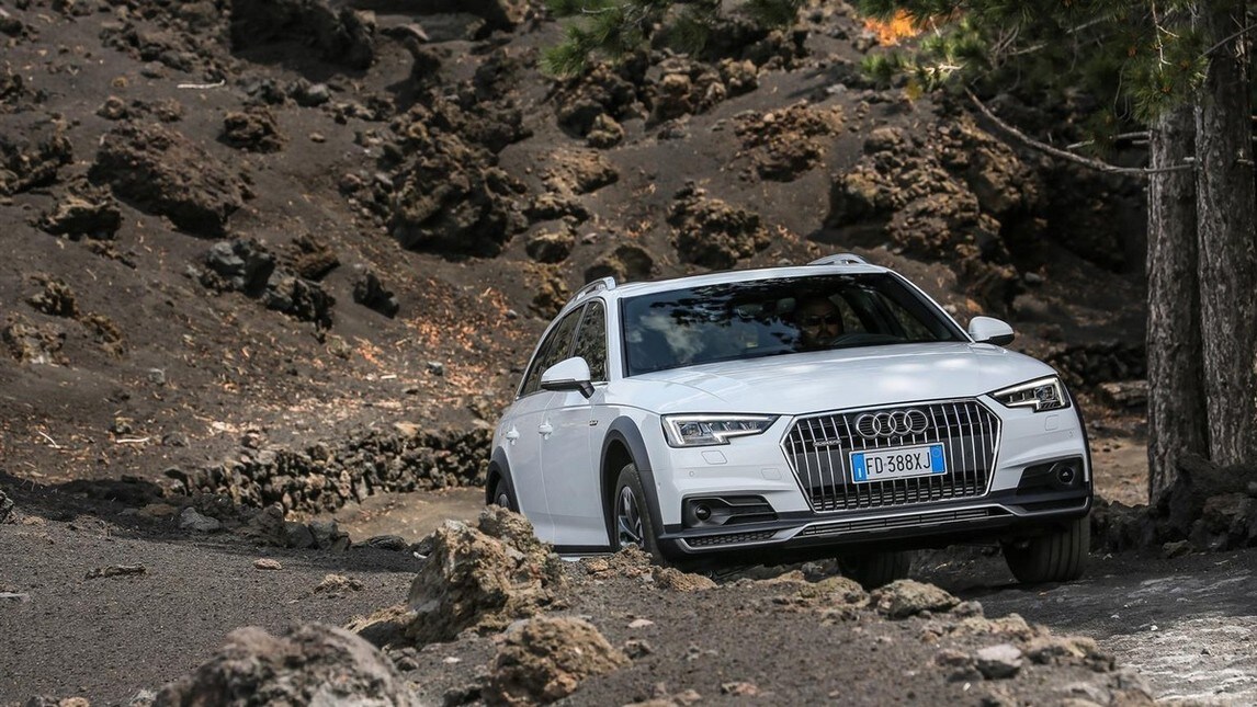 Audi A4 allorad alla conquista dell'Etna: foto