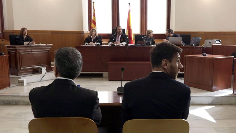 Barcellona, frode fiscale: Messi e il padre condannati a 21 mesi di carcere!