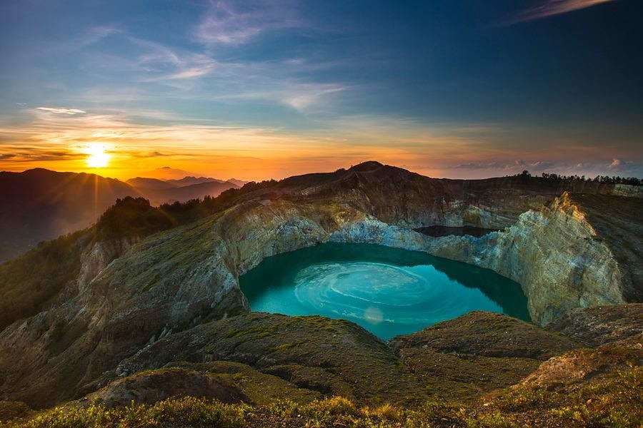 In viaggio tra i Tesori di Persia e l’Indonesia
