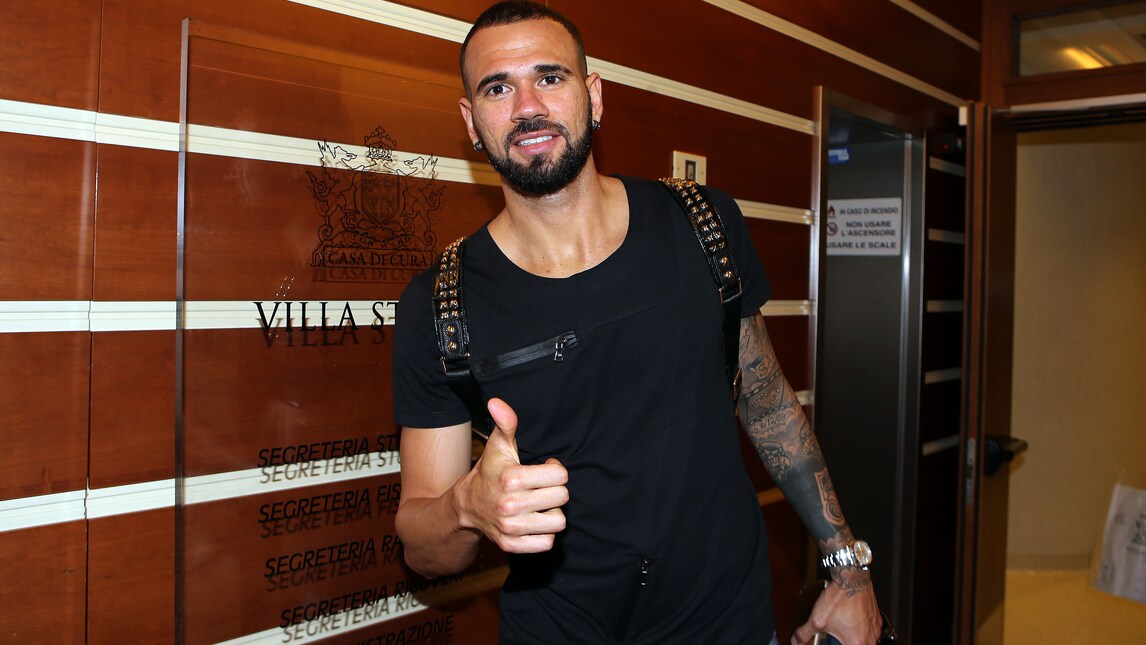 Castan, look da rocker per la Sampdoria