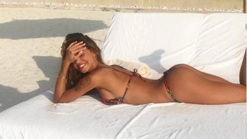 Belen, vacanza da single a Ibiza