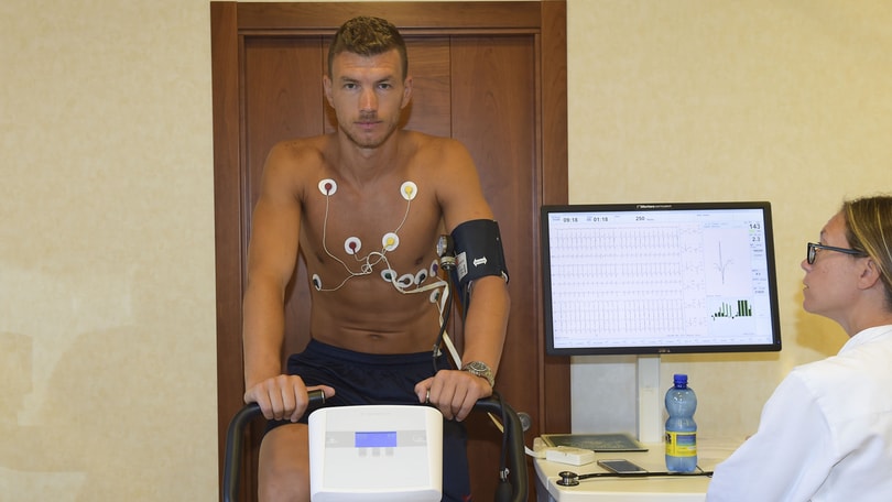 Dzeko e Iturbe, voglia di Roma: in prima fila per le visite mediche
