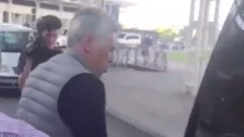 Bayern Monaco, arriva Ancelotti: eccolo in aeroporto
