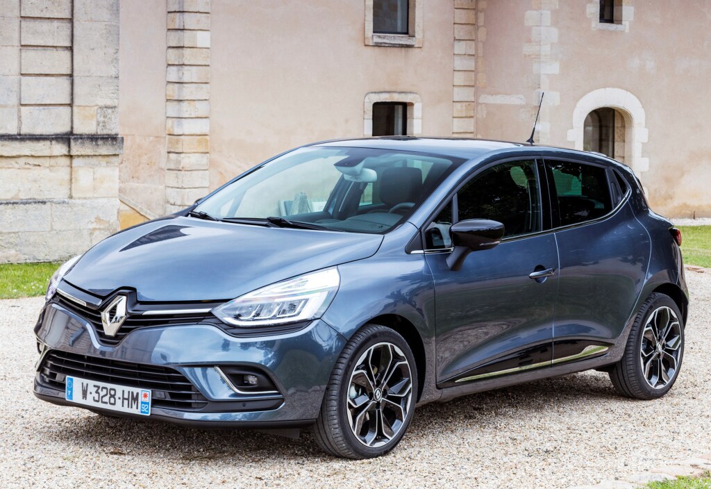 L’Italia è Casa Renault, primi 6 mesi da record