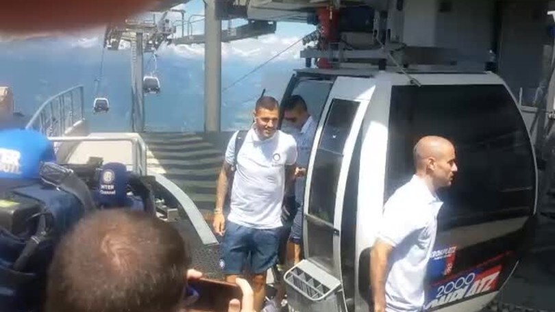 Inter, bagno di folla a 2200 metri