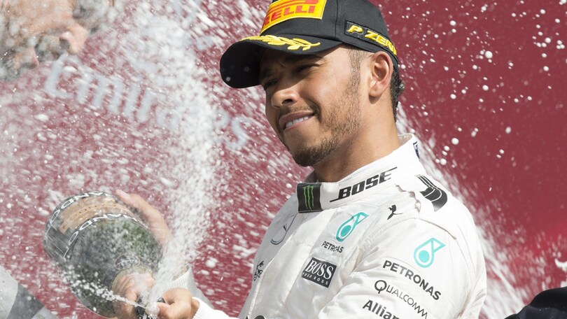 F1 Silverstone, Hamilton: «Sono davvero felice»