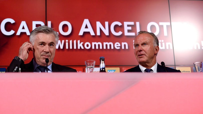 Bayern Monaco, Ancelotti si presenta: accanto a lui c'è Rummenigge