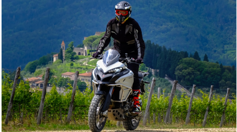 Ducati DRE Enduro, con la Multistrada a scuola di off-road