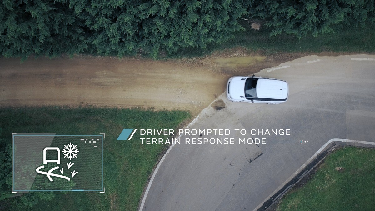 Land Rover, la guida autonoma va anche in fuoristrada