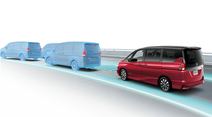 Nissan Serena, la prima auto a guida autonoma giapponese