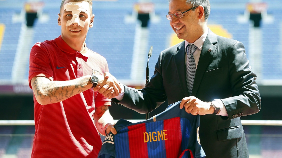 Digne incerottato presentato al Barcellona