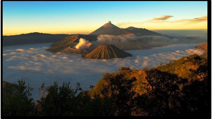 Viaggi Avventura tra l’Uganda e l’Indonesia
