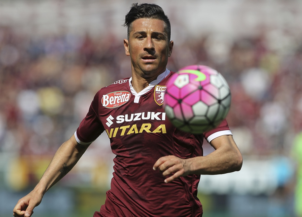 Calciomercato Bari, ecco De Luca. Vives vicino al ritorno