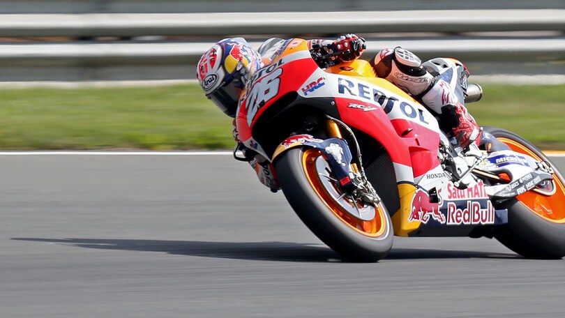 MotoGp Sachsenring: Pedrosa davanti sul bagnato