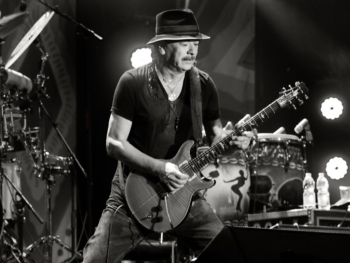 Stasera arriva l'energia di Carlos Santana