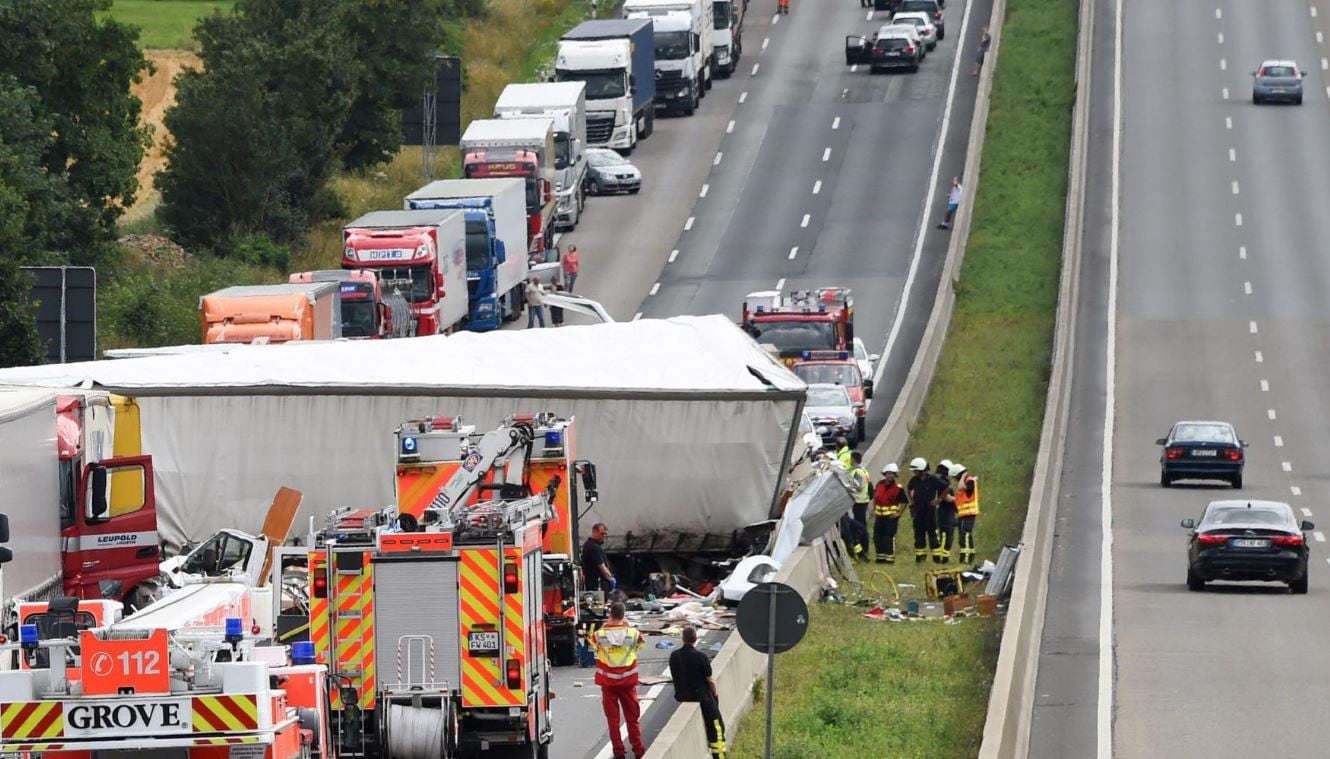 Incidenti stradali, il costo annuo in Italia è di 17,5 miliardi