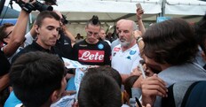 Serie A Napoli, che festa per Hamsik a Dimaro