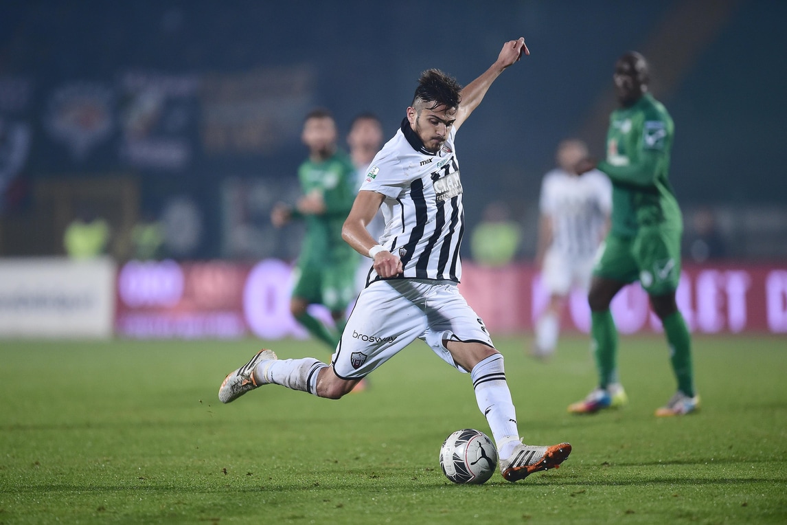 Calciomercato Ascoli, Carpani rinnova fino al 2018
