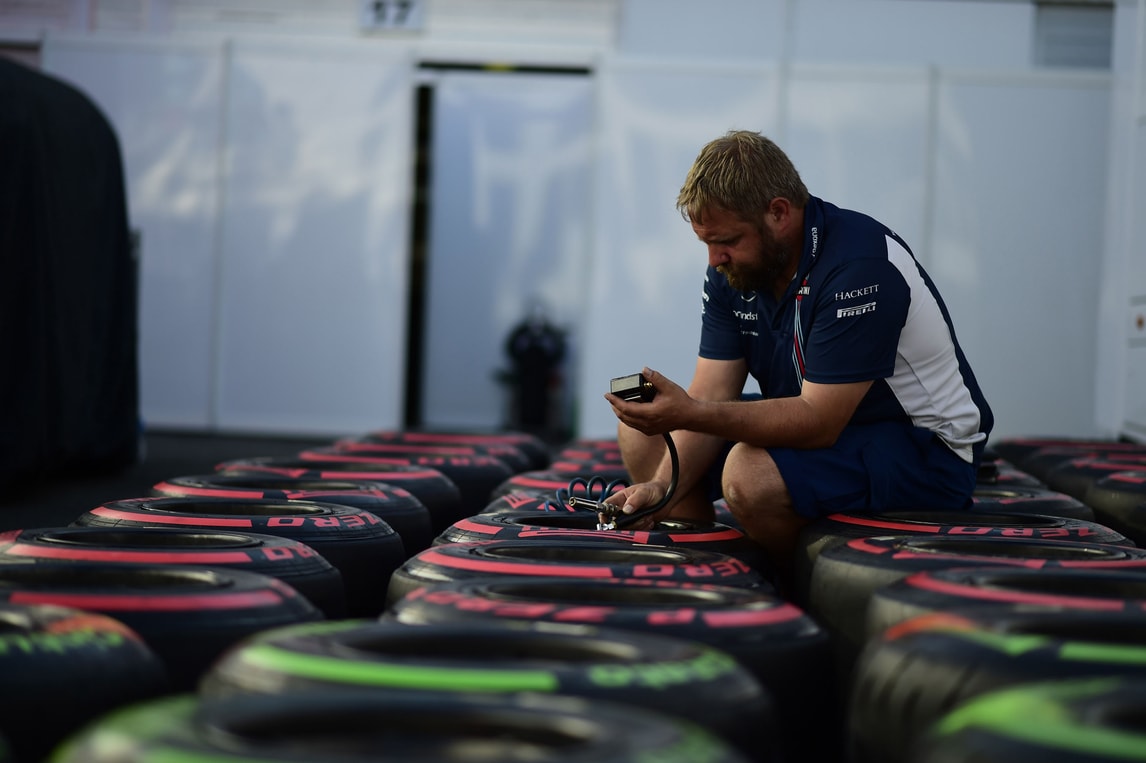 F1 Pirelli, Hembery: «Due pit-stop in Ungheria»
