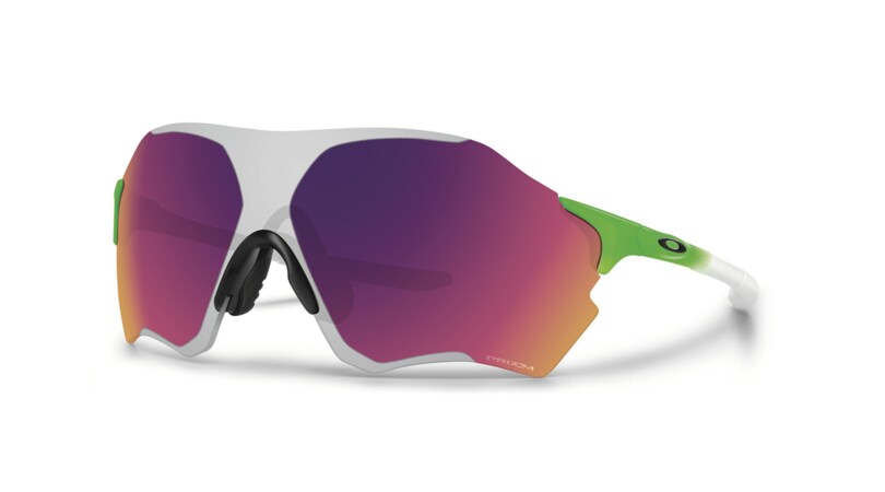 Green Fade, la limited edition handmade di Oakley