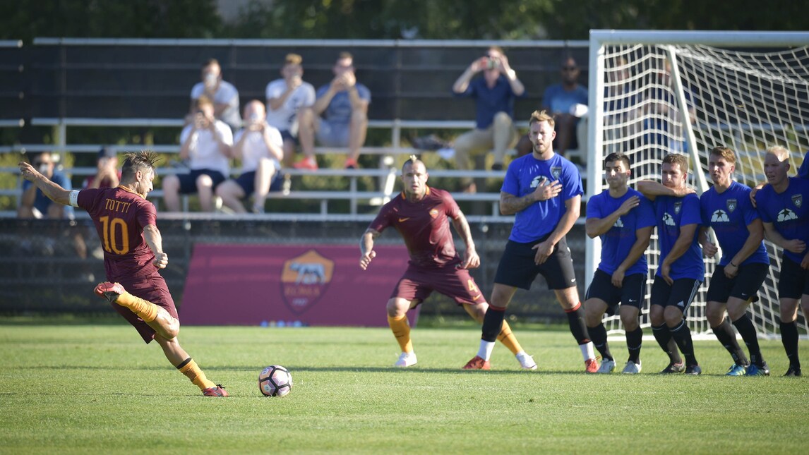 Roma, nel 3-0 alla Global Premier brilla El Shaarawy
