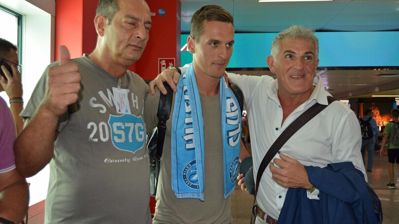 Milik, visite mediche per il Napoli