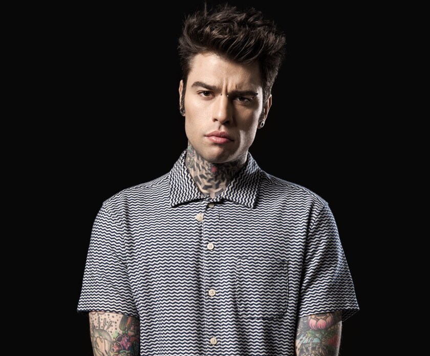 Fedez accende Castel Romano