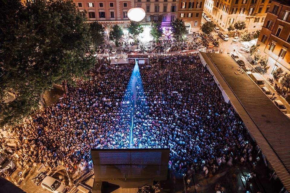 A Piazza San Cosimato si chiude nel nome di Ettore Scola