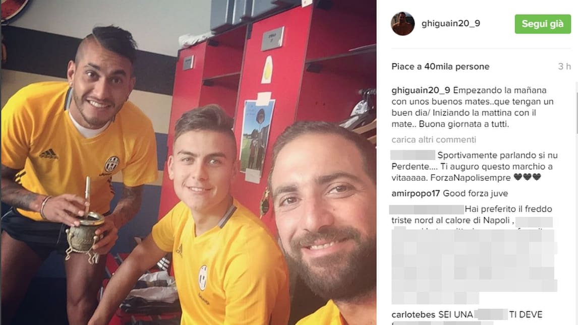 Juventus, Higuain torna sui social: i tifosi del Napoli lo insultano