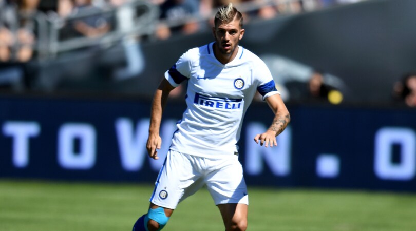 Calciomercato: niente West Ham per Santon, non supera le visite mediche