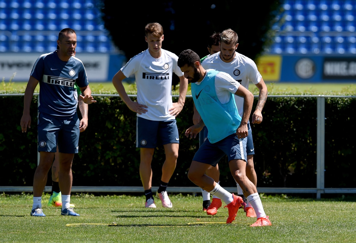 Inter: dopo il ko a Oslo, Mancini si consola con Candreva