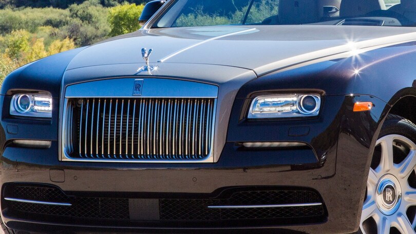 Che cosa succede provando a rubare la statuetta di una Rolls-Royce?