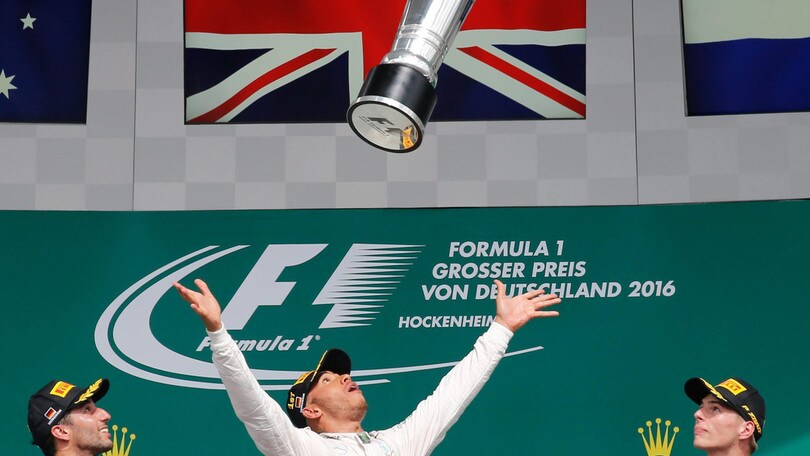 F1 Mercedes, Hamilton: «Prossimo anno la battaglia sarà dura»